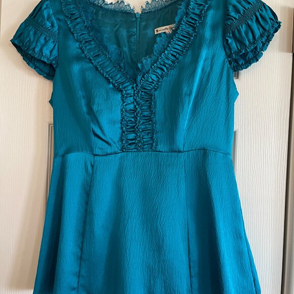 Nannette Lapore blouse - size 6 - Picture 2 of 5